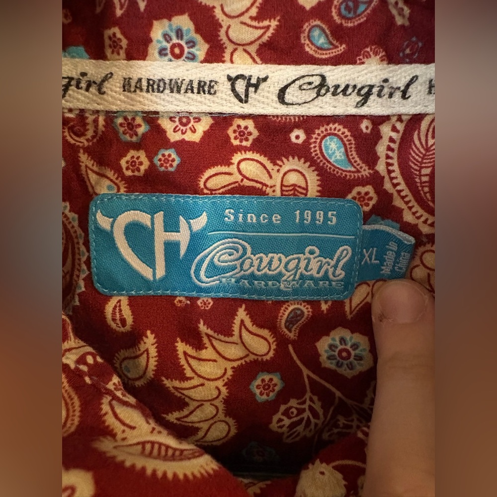 Cowgirl Hardware Red Paisley Western Shirt XL Pearl Snap Cotton - Picture 3 of 5